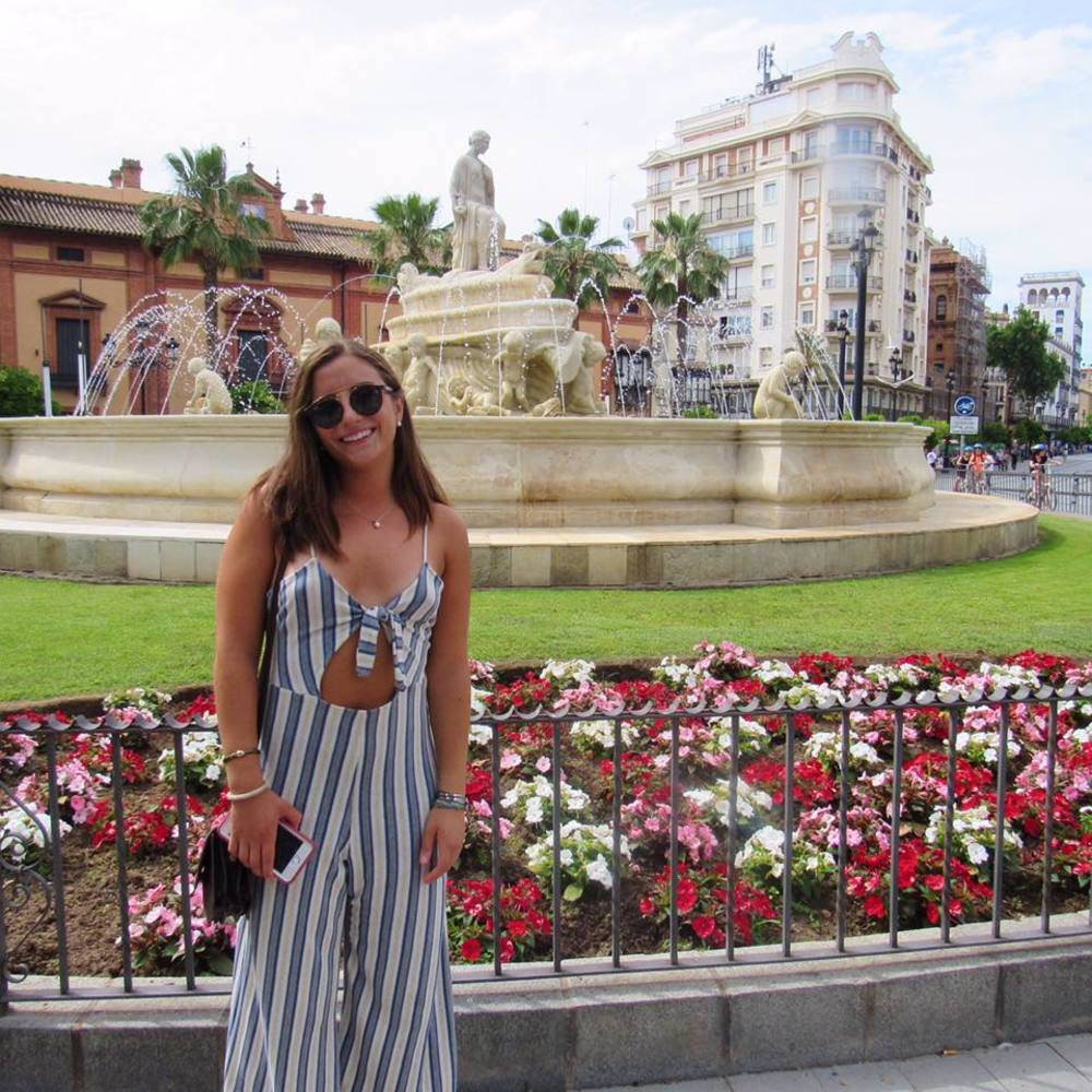 Meet your Posher, Nicole